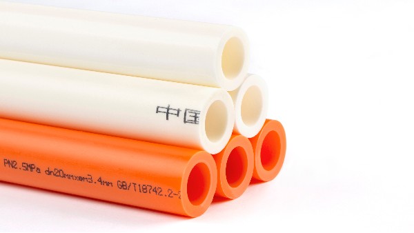 全能E家分享：ppr管不用的時候要放空里面的水，為什么呢？